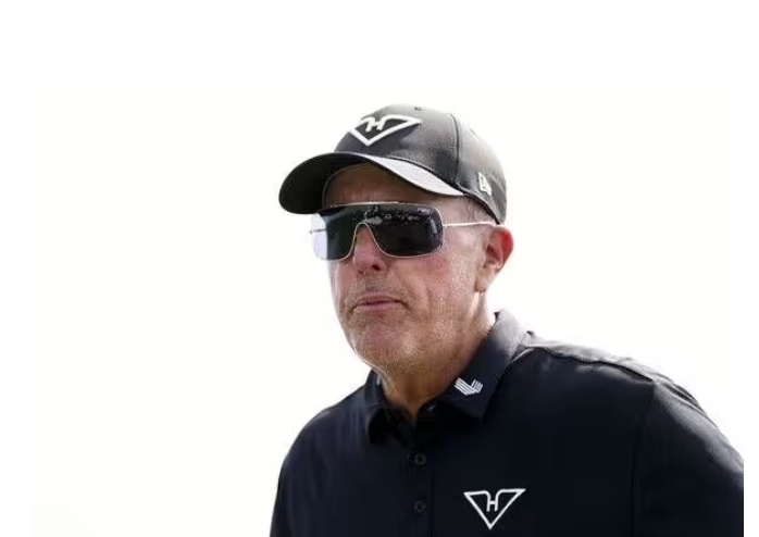 Phil Mickelson breaks silence on immediate LIV Golf future after struggles